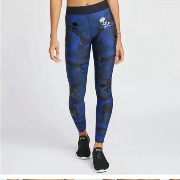 ultracor x Soul Cycle Python Skull Camo Leggings Blue- Size Small - Picture 2 of 9